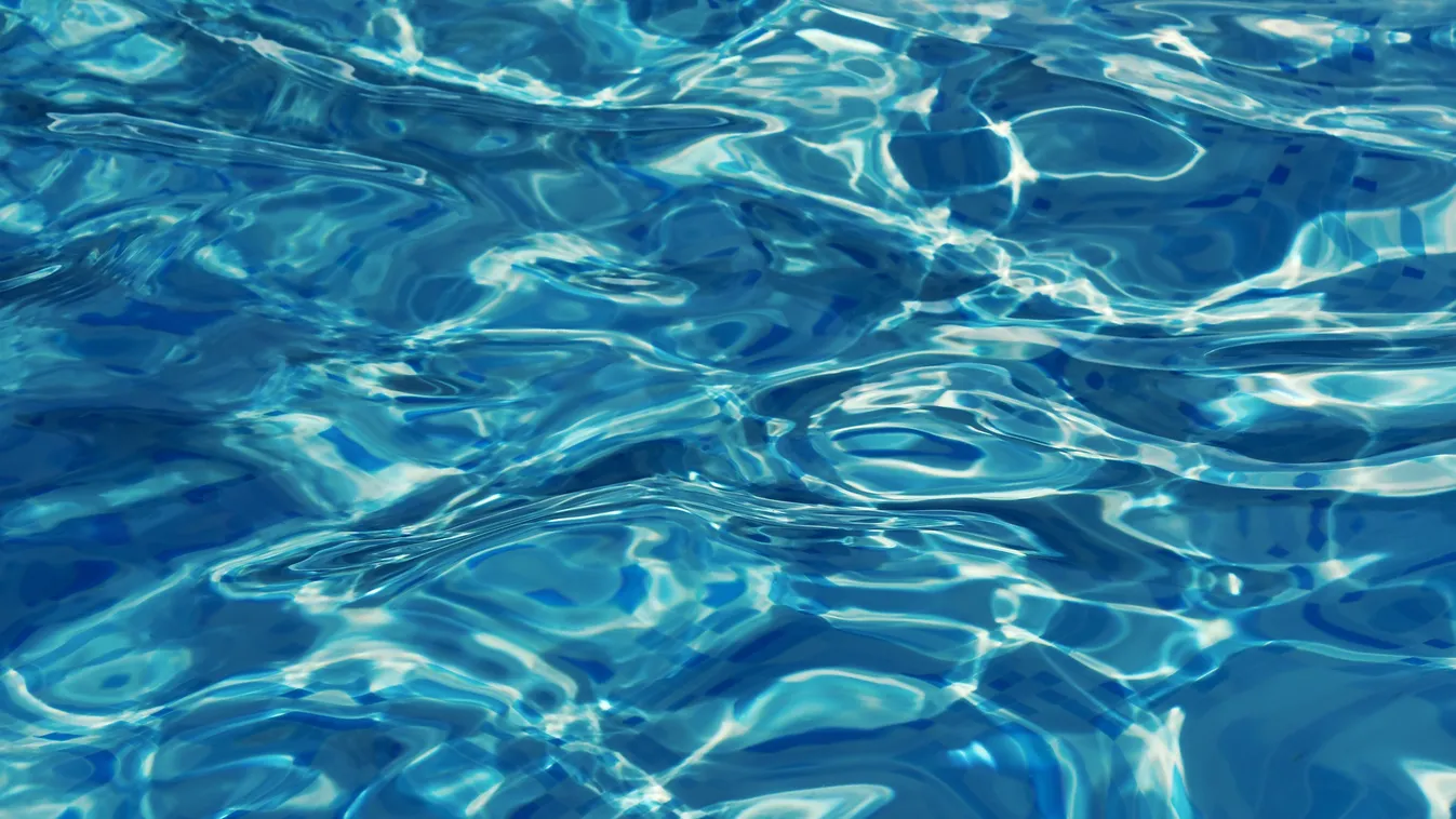 Fontos, hogy tiszta legyen a medence vize.