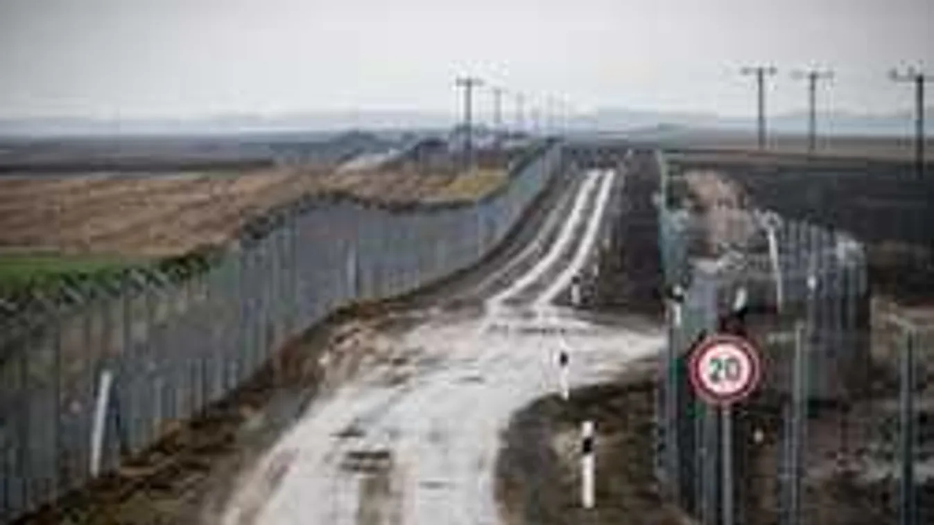 Elsöprő többség a kerítés mellett