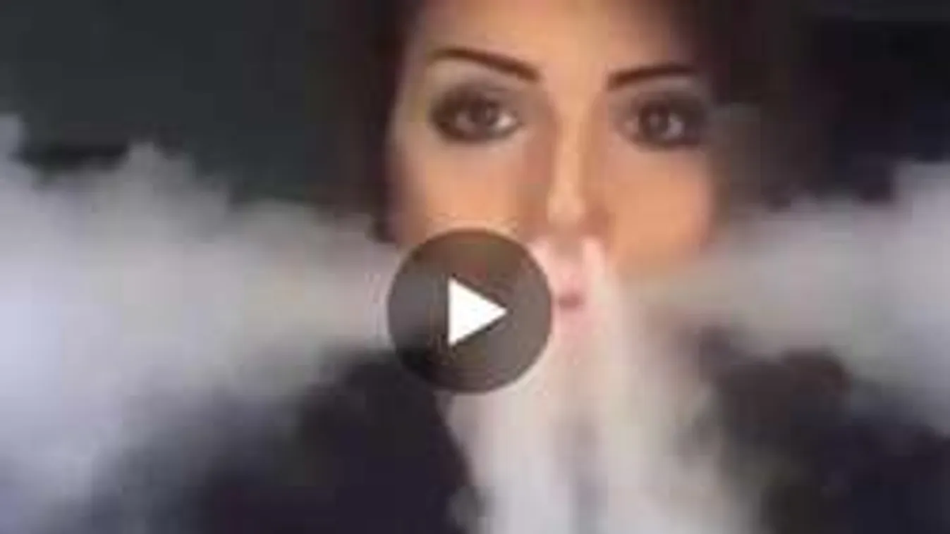 Ez a lány varázslóként uralja a füstöt!