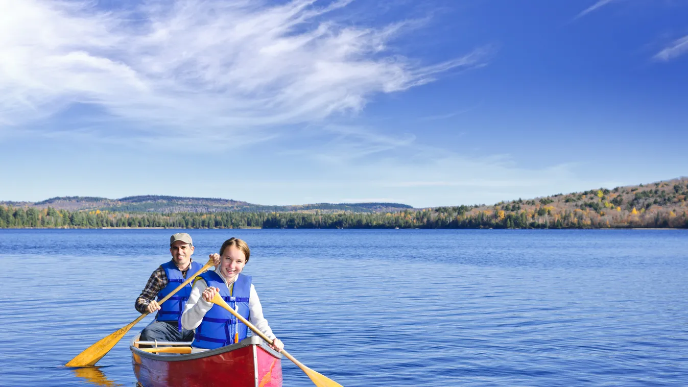 Halálra rémült fiúk kértek segítséget az éjjel egy kenuból – felháborító, amiért bajba kerültek