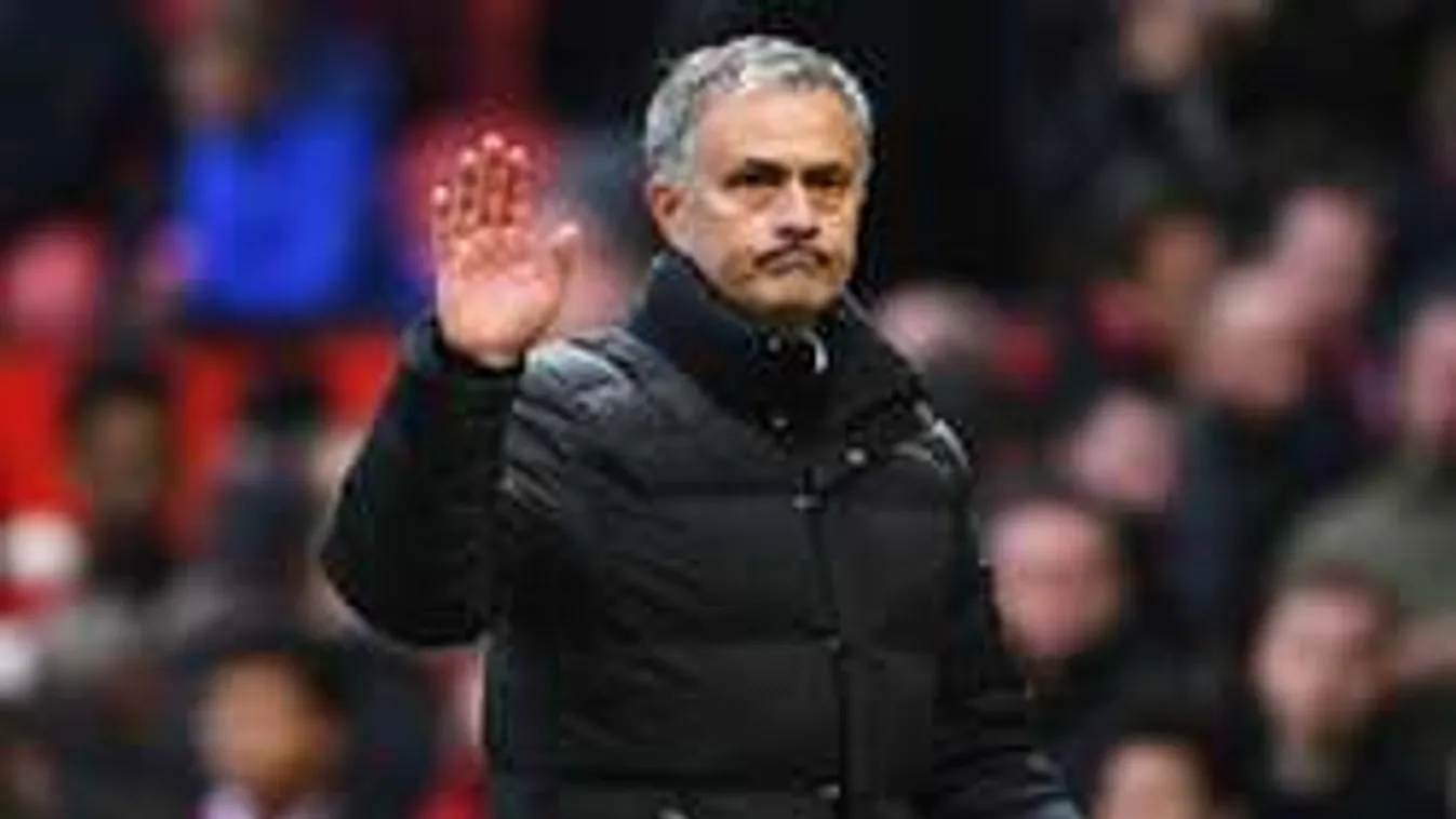 Világsztárral erősített José Mourinho