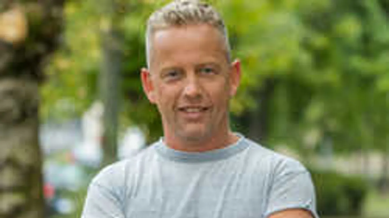 Túlvilágról üzennek a szerettei Schobert Norbinak!