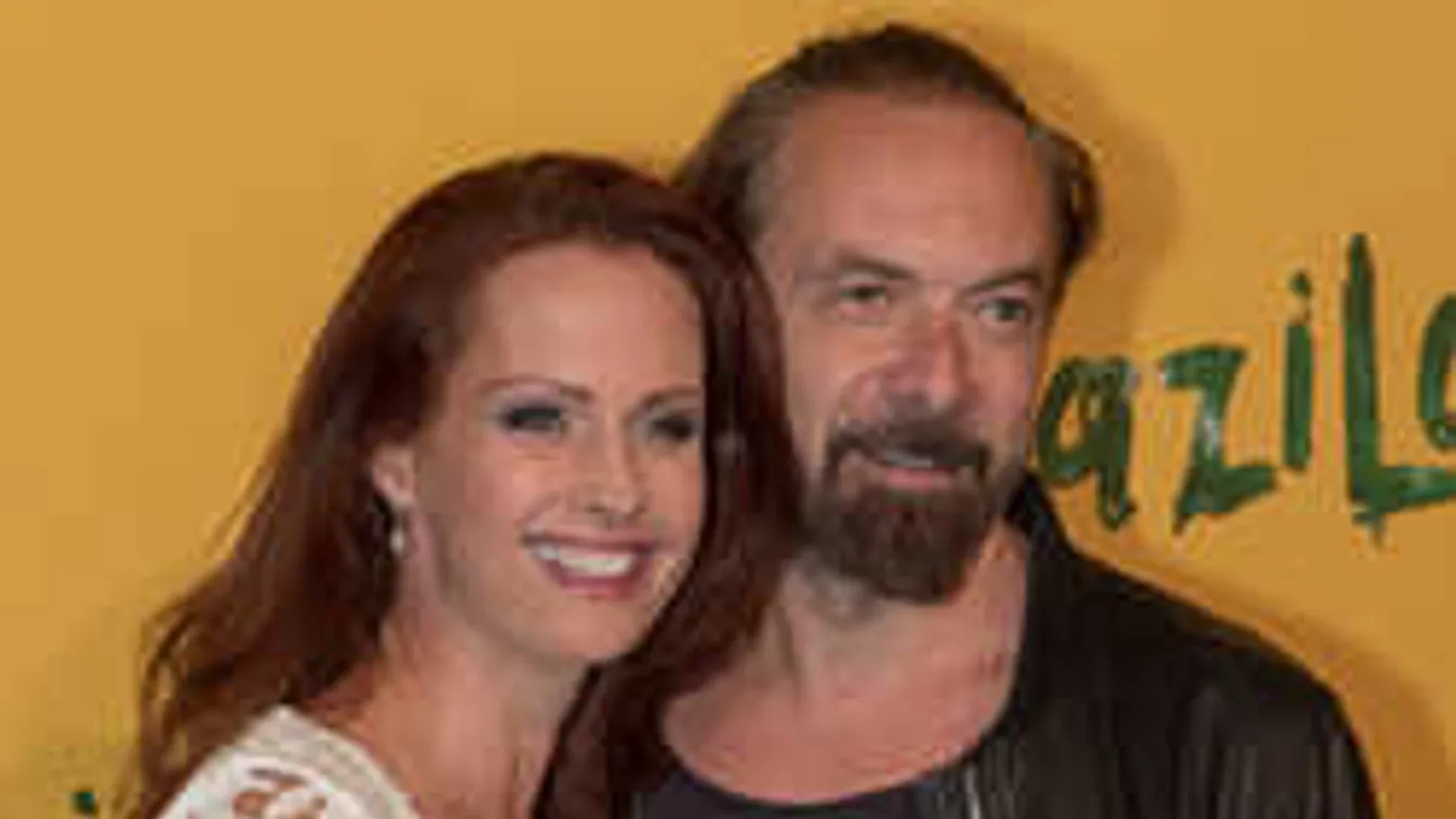 Dobó Kata kedvese gyermekeivel nyaral