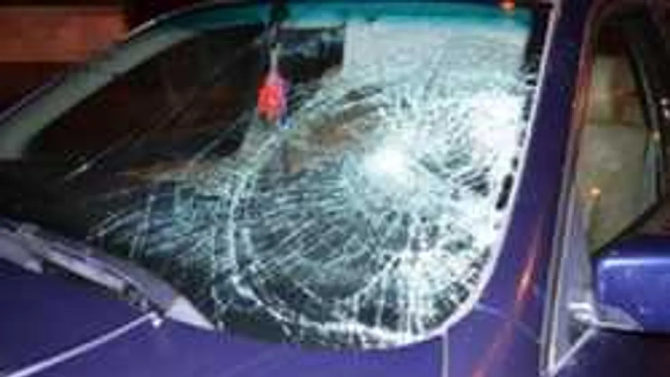 Megrázó fotók a tatabányai halálos balesetről