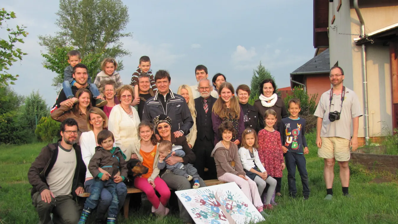 Szép nagy család: tucatnyi unokával büszkélkedhet Poór Péter