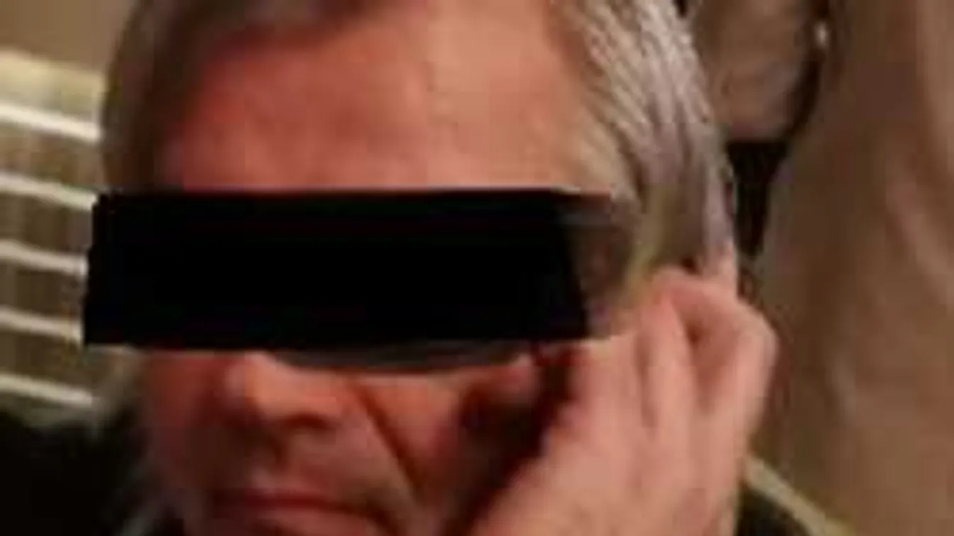 Újra szabad a budapesti villamoson támadó szatír