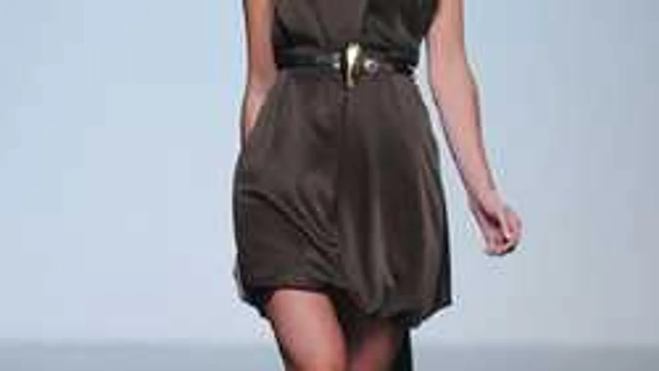 2018 szoknyadivatját már most imádjuk: Ez a fazon minden nőnek jól áll