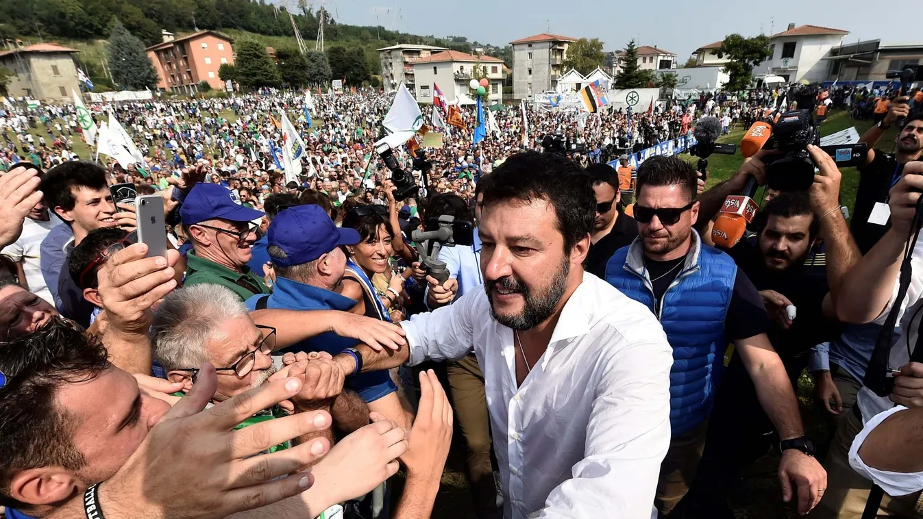 Salvini nem fél a börtöntől, migránsügyben áll a bíróság elé