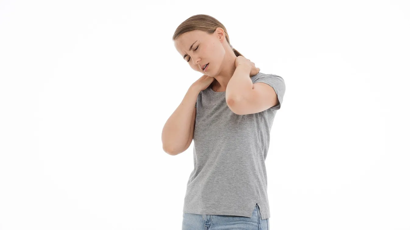 Itt az omikron csúnyábbik arca: ijesztő, kombinált tünetekre figyelmeztetnek az orvosok