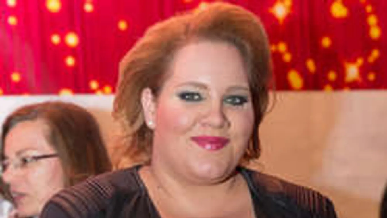 Megalázó: Tóth Vera párja szexpartner keresőre regisztrált