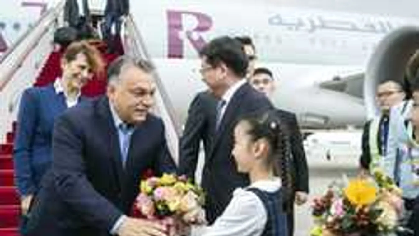 A kínai elnökkel is találkozik Orbán Viktor Sanghajban - videó