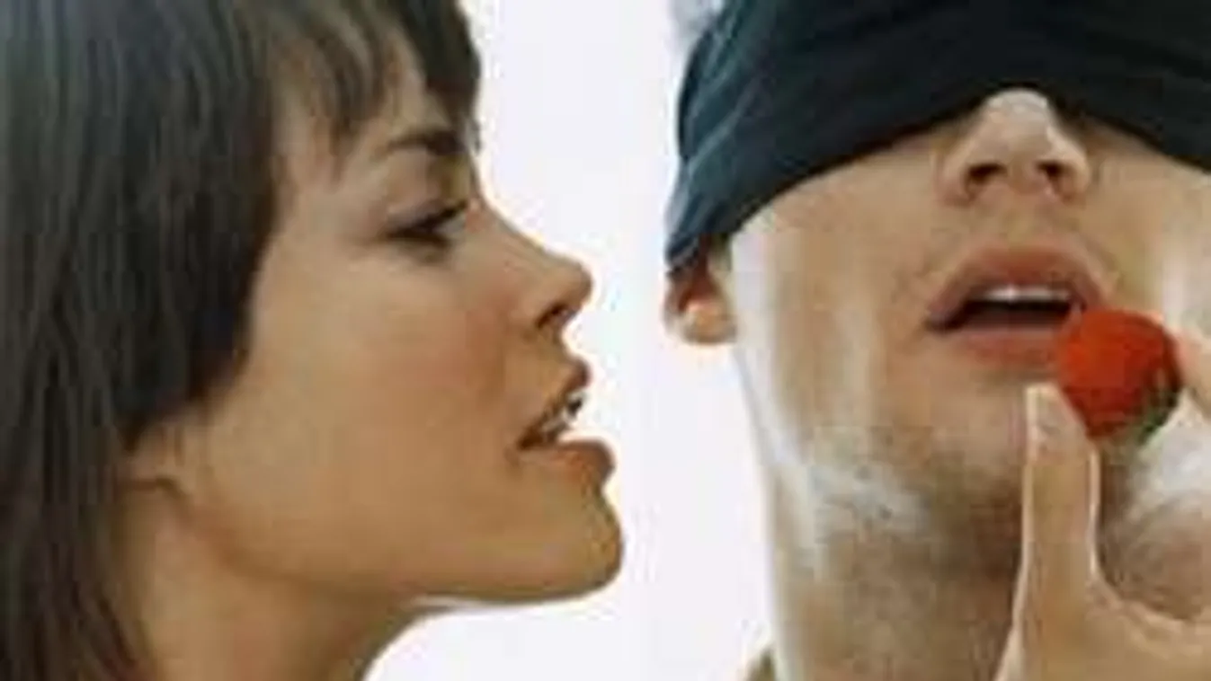 Vége az unalmas szexnek! 5 tipp, hogy izzon a vágy!