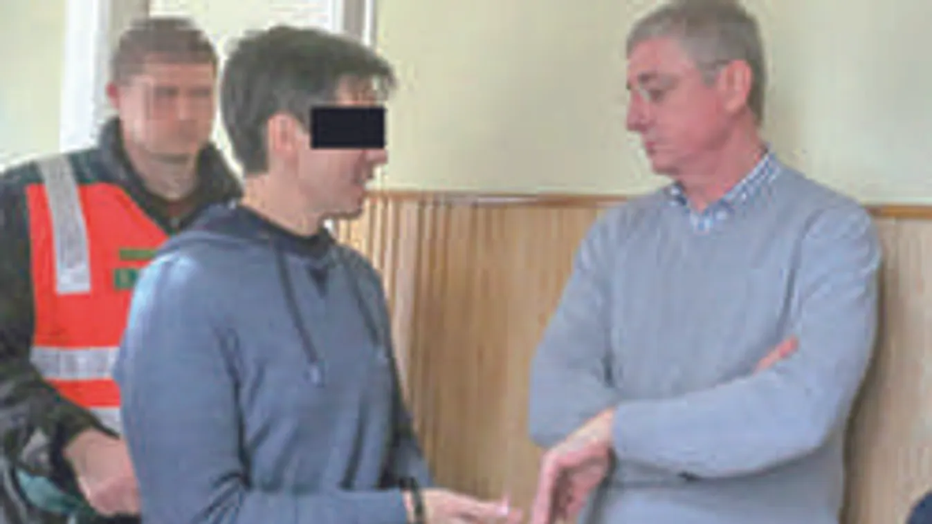 Dobozban vitte a pénzt Czeglédy Gyurcsánynak