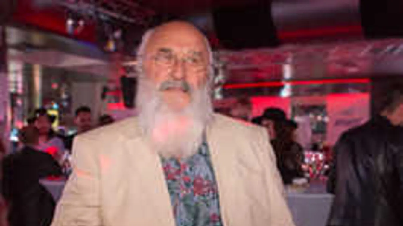 Vallott a magyar legenda: 14 évet adtak az orvosok