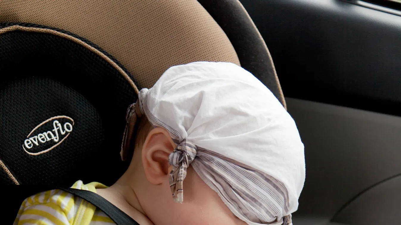 Börtön járhat az autóban hagyott gyermekért