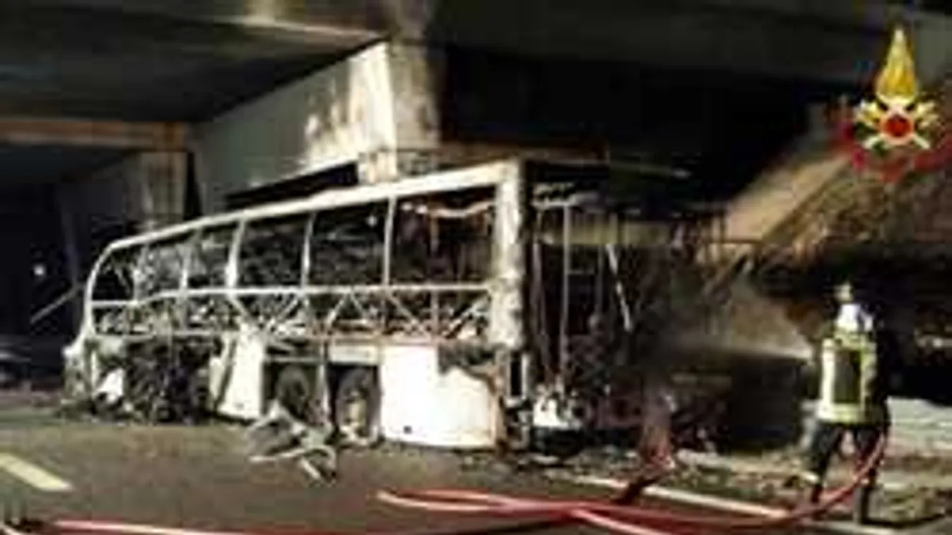 Vérlázító, így sértegetik a gyászoló szülőket a veronai tragédia után