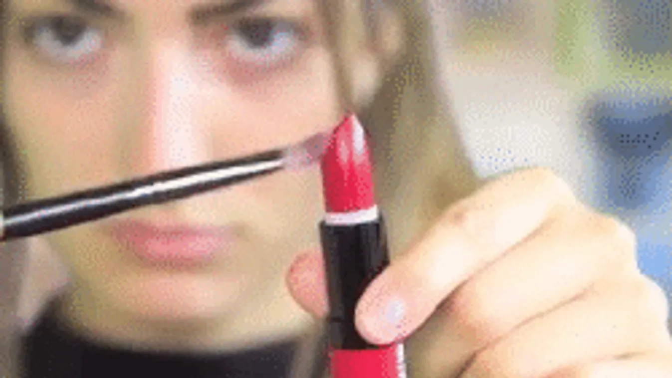 Kenj rúzst a szemedre, és meg fogsz lepődni!