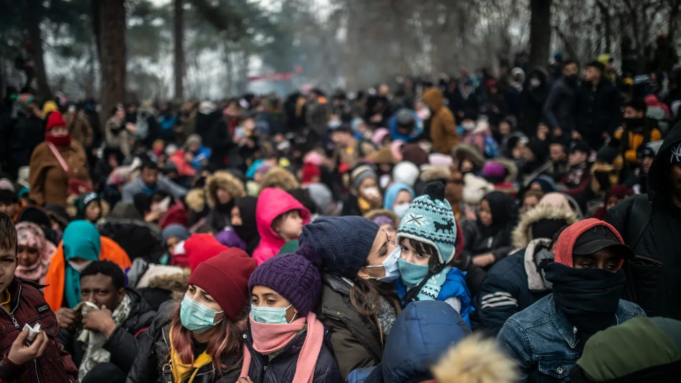 Lázadástól tartanak a karantén alá helyezett szükségszállókon