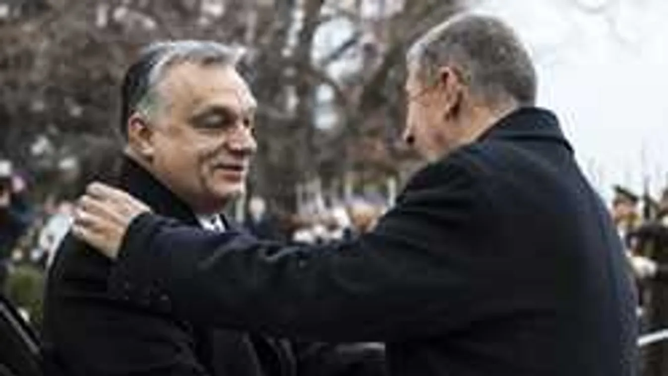 "Csak a bátrak maradnak talpon" - Orbán Viktor Csehországba érkezett