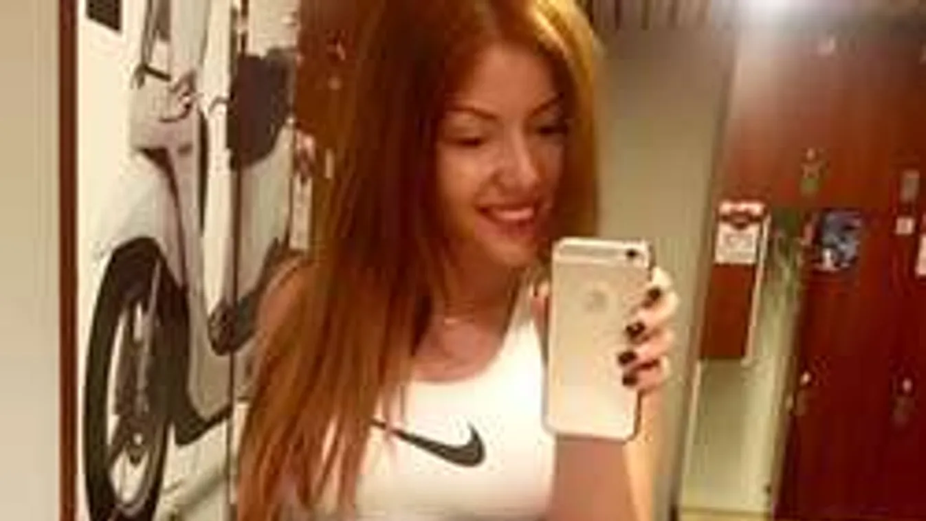 Újabb sztárőrület! Ettől karcsú Tolvai Reni dereka