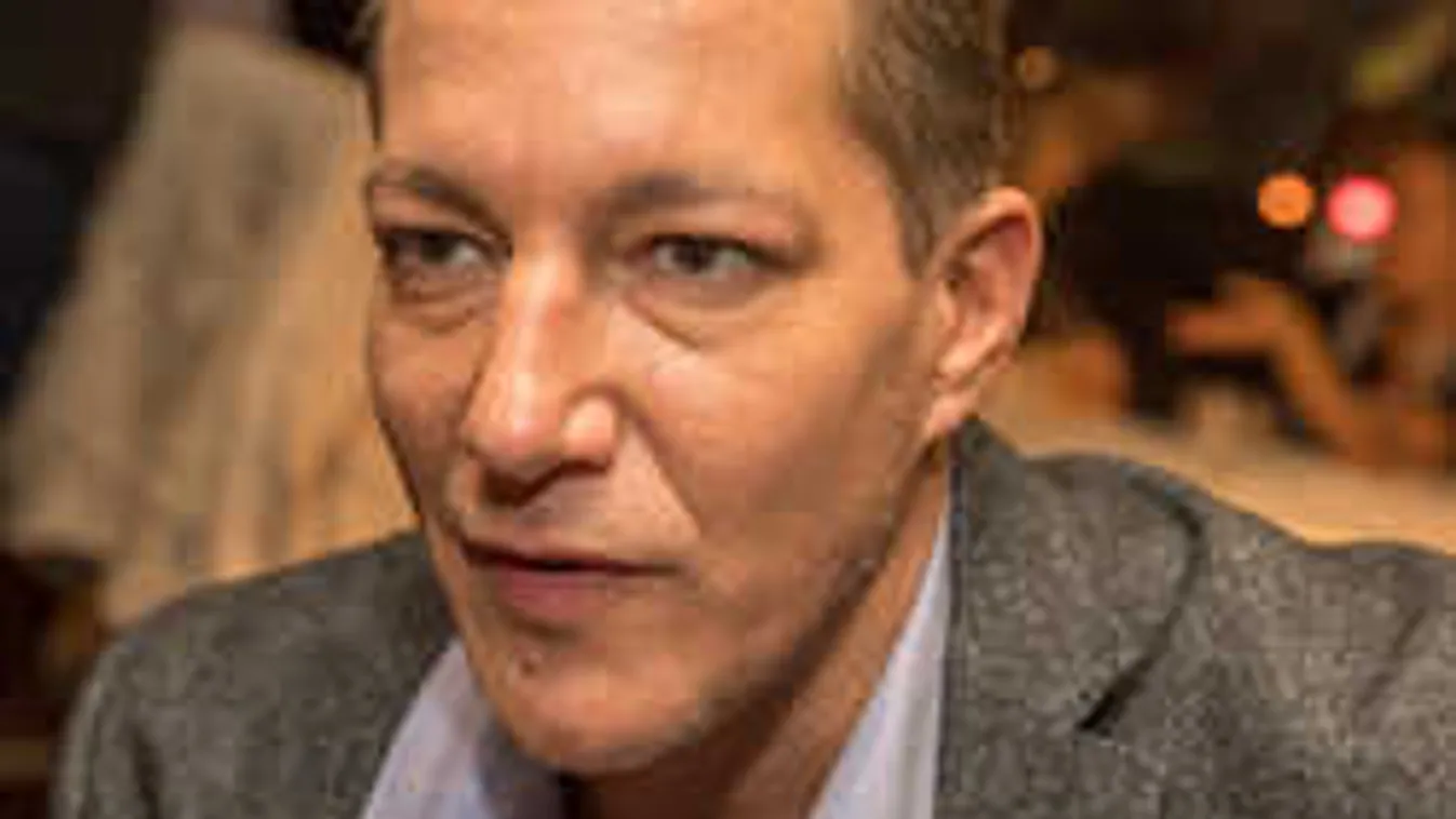 Először mutatta meg 14 évvel fiatalabb szerelmét Németh Kristóf