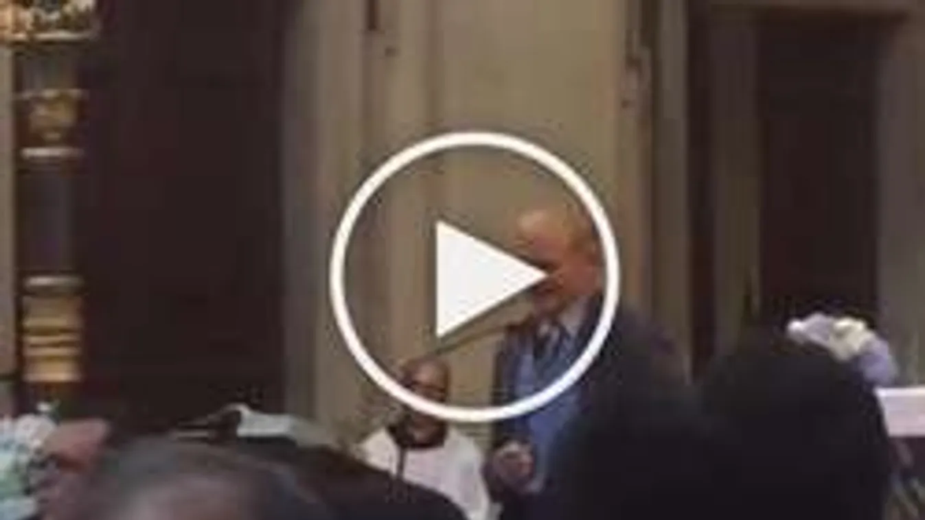 Lefordították Terence Hill búcsúbeszédét!