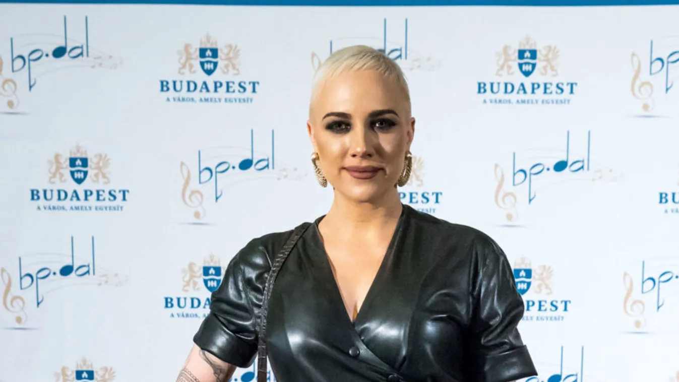 Tóth Gabi nem akar emberek közé menni