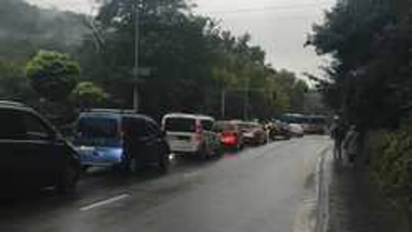 Elképesztő képek jöttek, megbénult a budai közlekedés