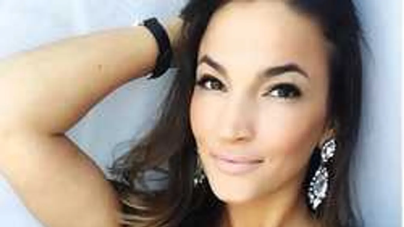 Hűha, nincs melltartó Debreczeni Zitán, ezt látnod kell