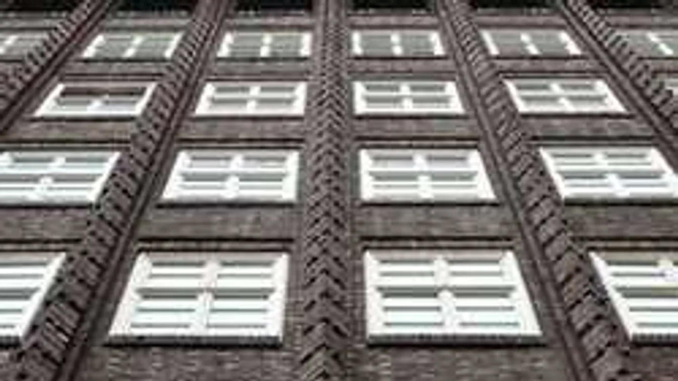 Megdöbbentő videó került elő az ELTE-nél történt halálos tragédiáról