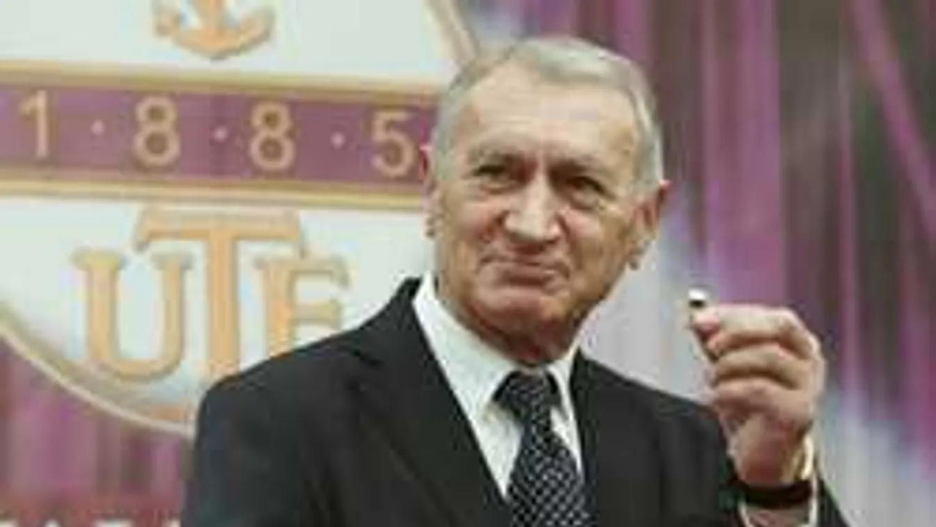 Újpesti legendát faggattak a sevillaiak az EL-meccs előtt