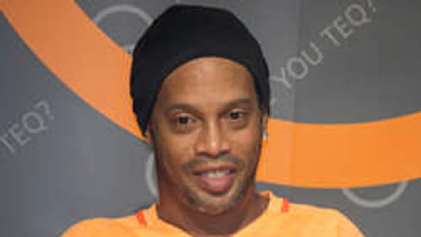 Magyar milliárdos fektet a Fradiba és Ronaldinhóba