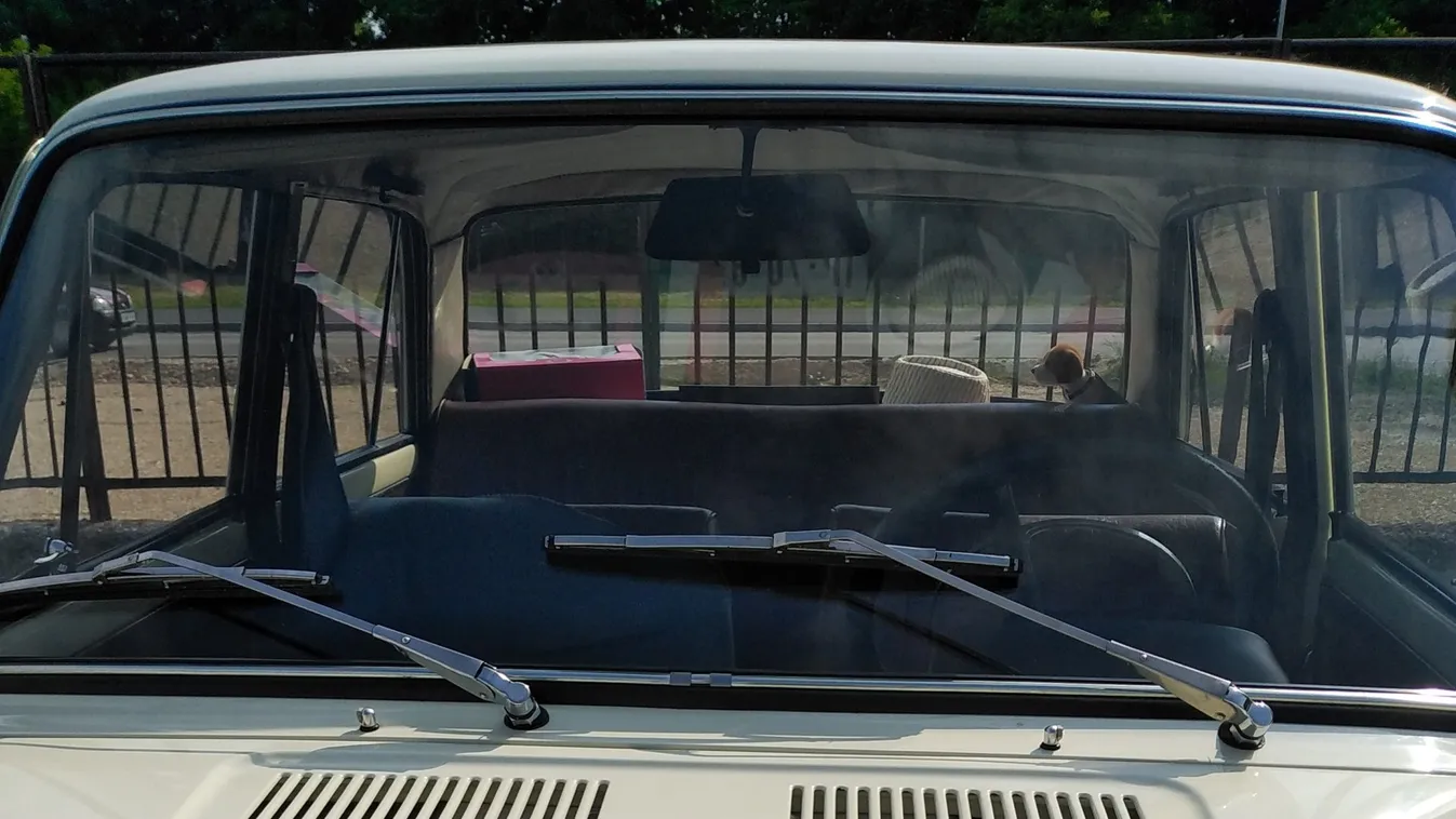 Alsóőrsön veterán járművek a hétvége sztárjai