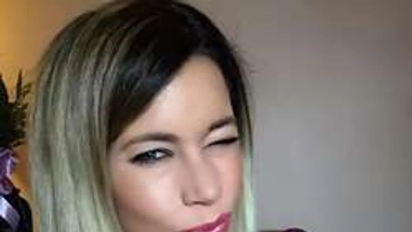 Baukó Éva nem ismer határt, ha meztelenkedésről van szó - Videó