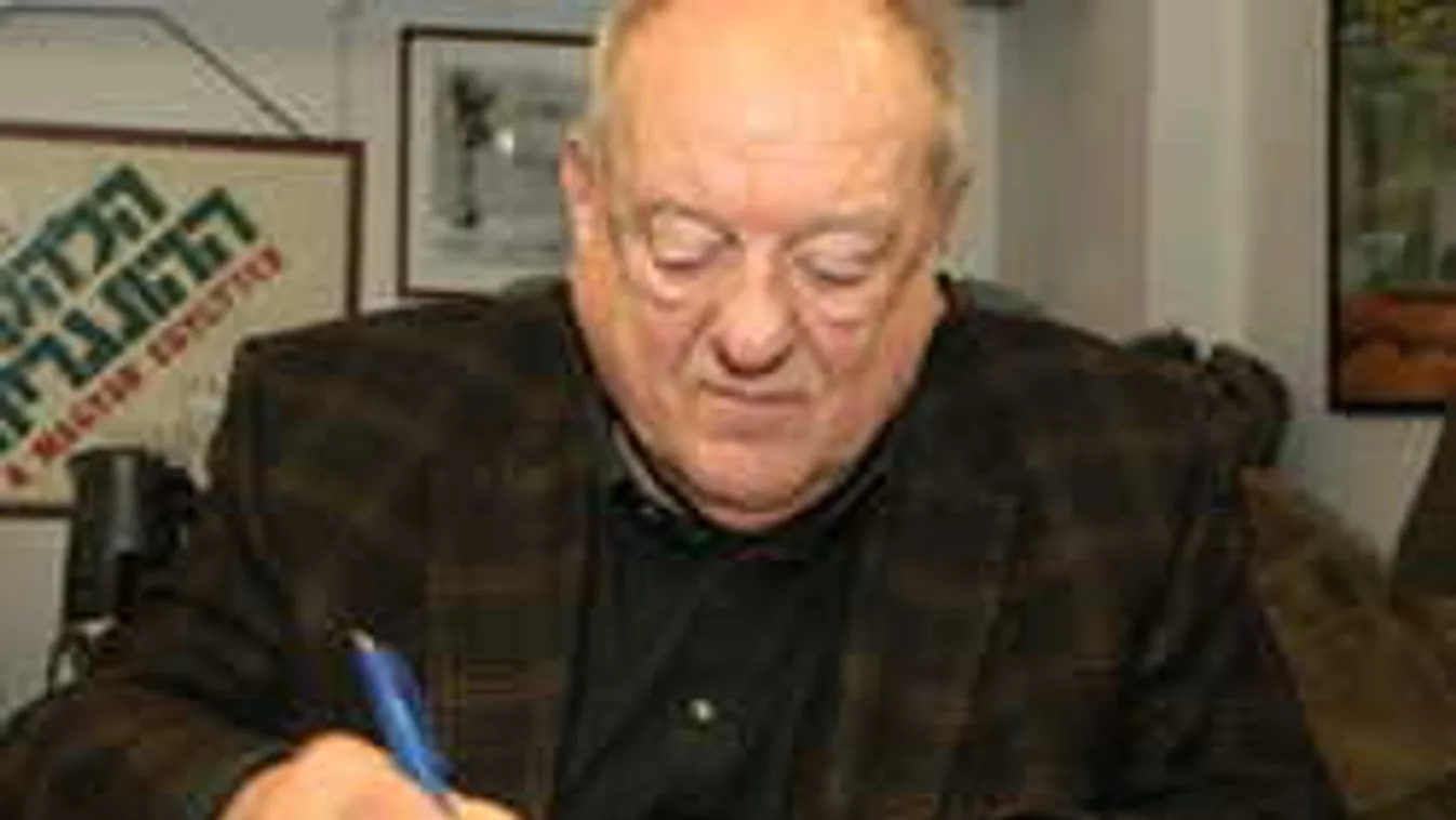 Eltűnt a szögesdrót: Vajon mi történik a Klapka-villával?