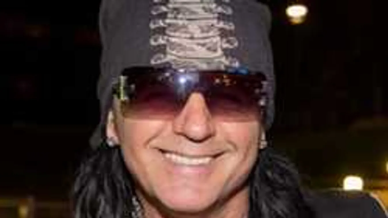 Kitálalt új szerelméről Kozso: Híres nőt szeret?