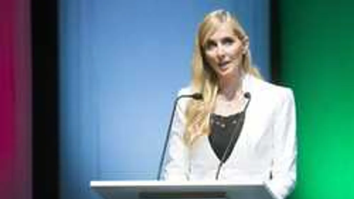 Váratlan fordulat, lemondott az úszók alelnöke