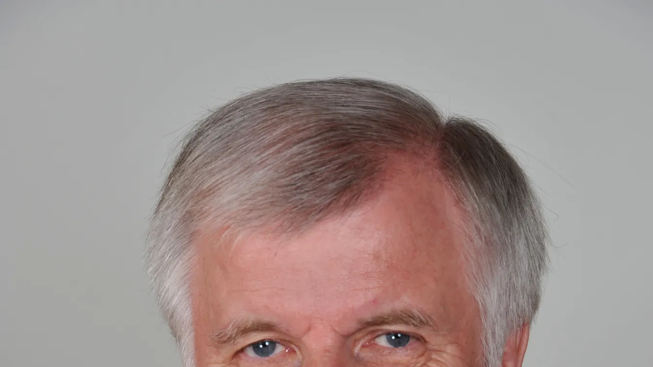 Parkolópályára tennék Orbán Viktor régi szövetségesét