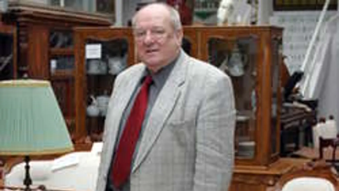 Klapka végakarata: A halálom után más betegbe ültetik át a csípőmet!