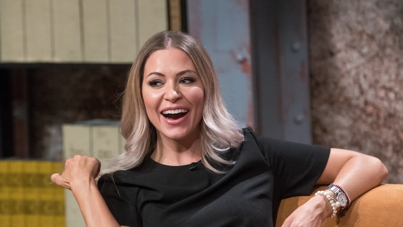 +18-as fotó: Anyaszült meztelenül pózolt Hargitai Bea