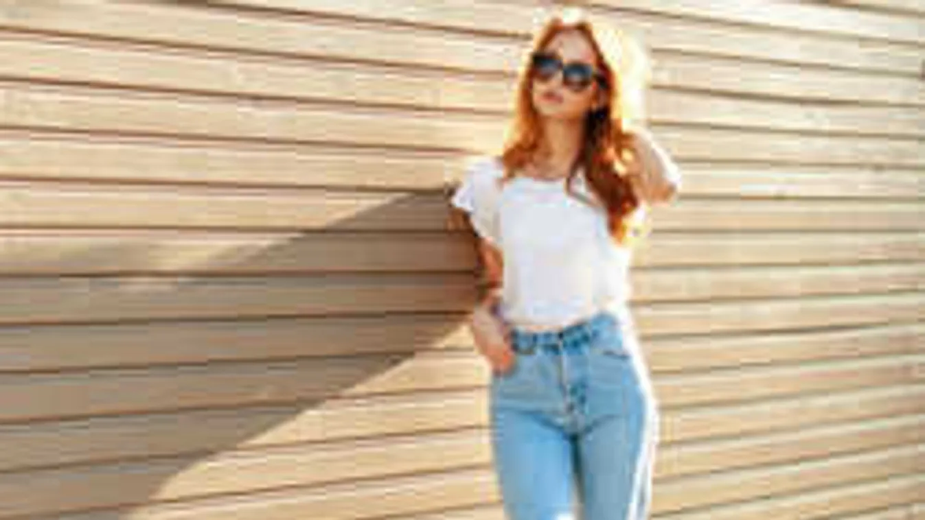 A csinos nők így hordják idén a farmert