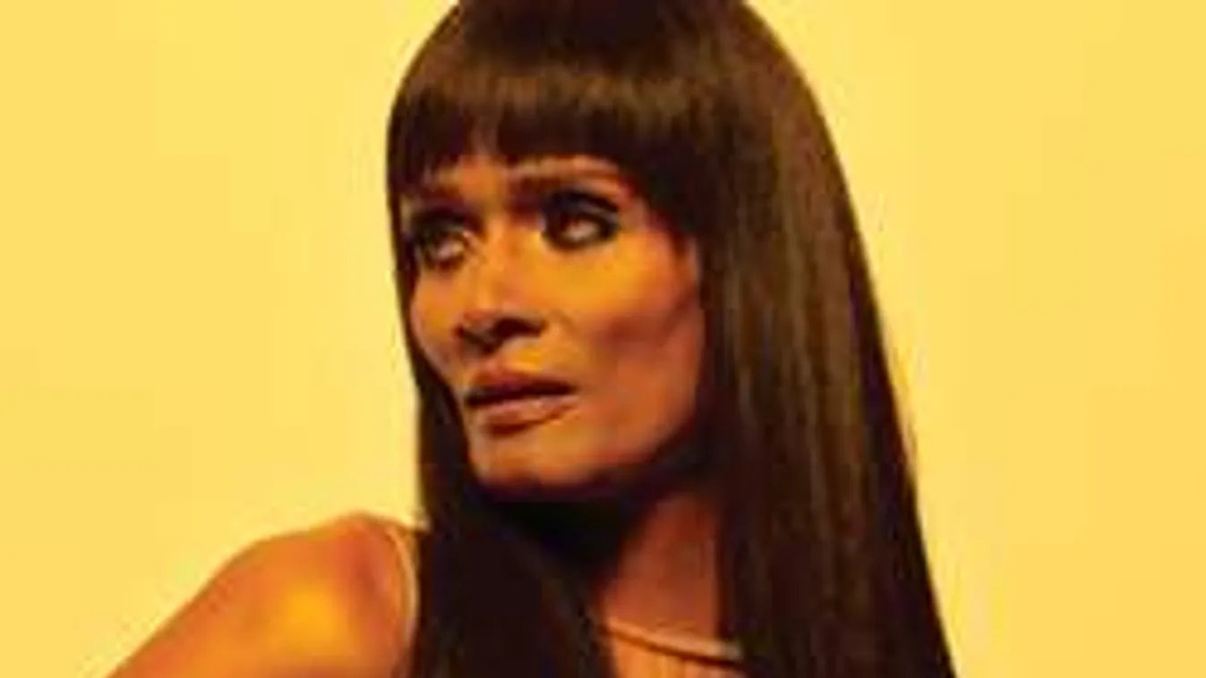 Férfinak született a legendás szupermodell