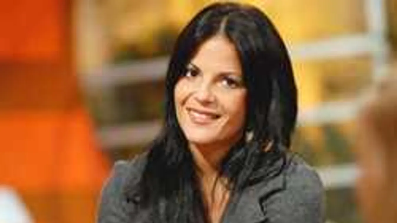 Dagad a családi botrány: Durván nekiment apjának Oszter Alexandra