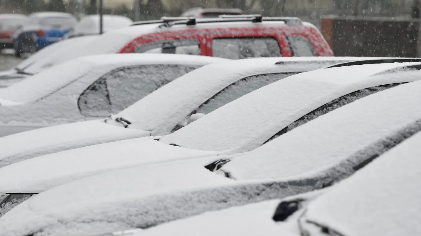 Kiadták a riasztást: erősen havazik az ország nagy részén – videó