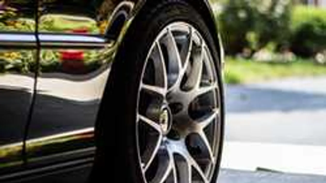 Rejtélyes banda fosztogat az éj leple alatt, aggódnak a győri autósok