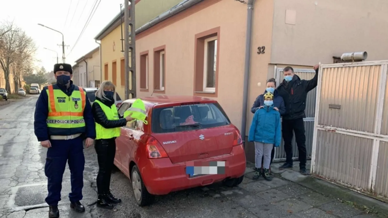 Nem hiszed el, mit kapott a karanténban lévő kisfiú szülinapjára a rendőröktől