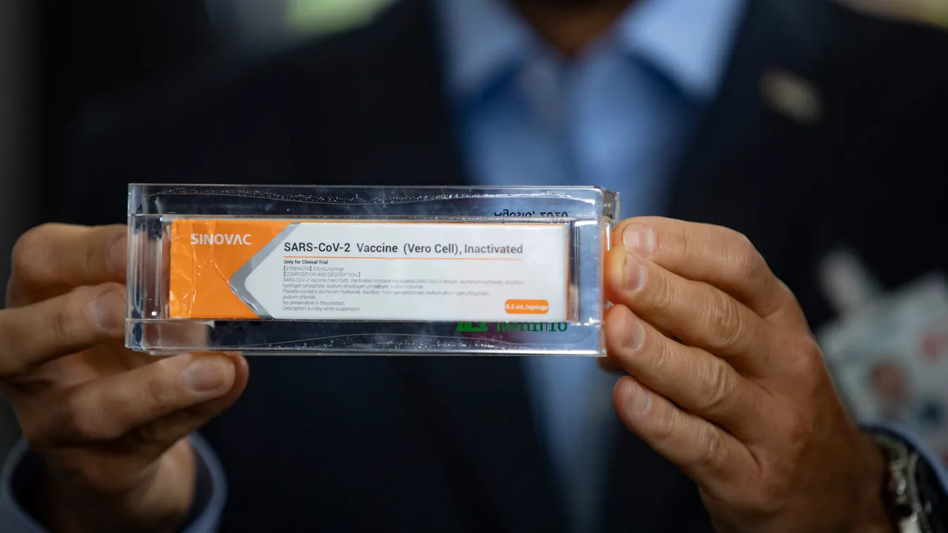 Már mintegy egymillió embert oltottak be a Sinopharm vakcinájával Kínában