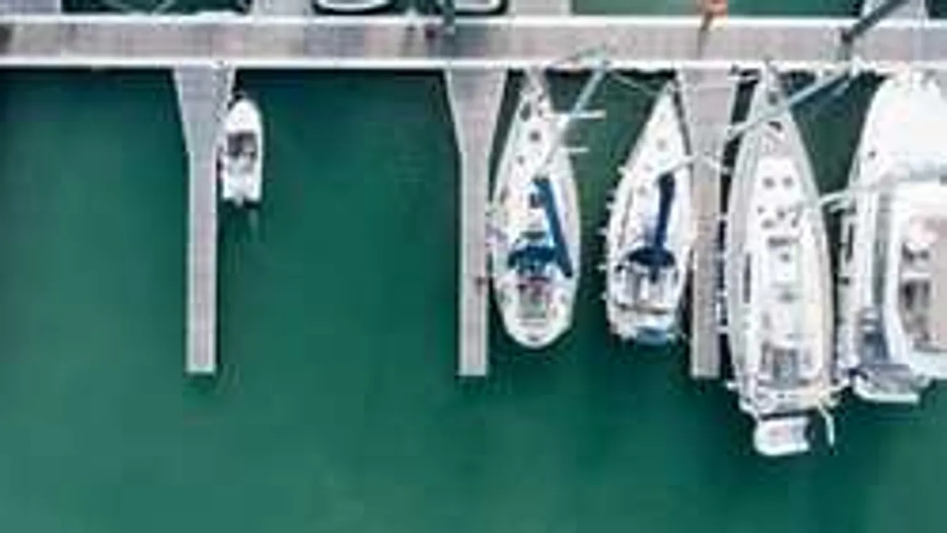 Drámai pillanatok a magyar hajón: a verseny elején történt a baj