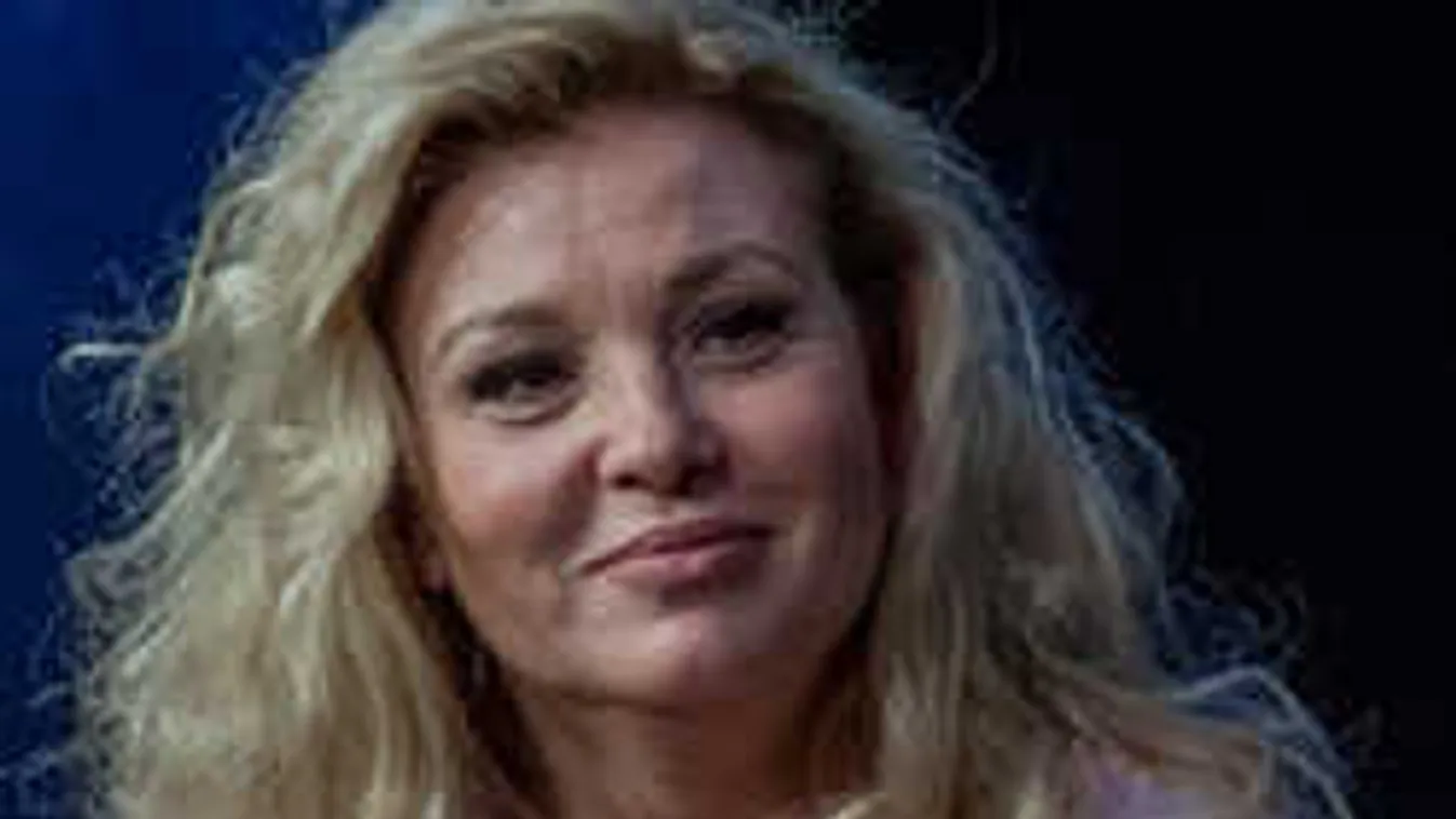 Tündéri családi fotókat posztolt Liptai Claudia