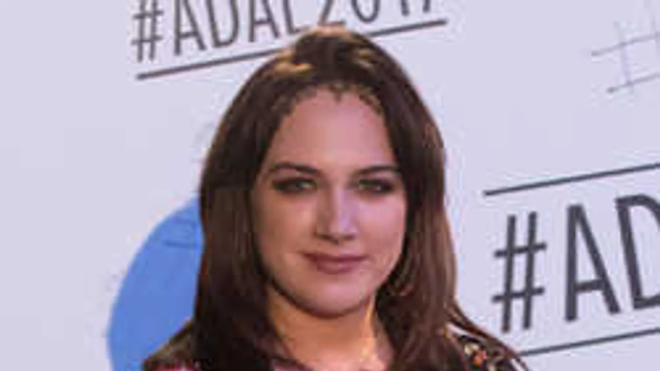 Bojkottálják a felvidéki magyarok Tóth Gabit?